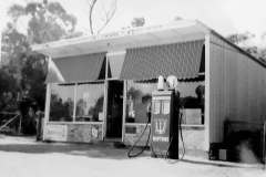 Corinella-Store-mid-60s-2